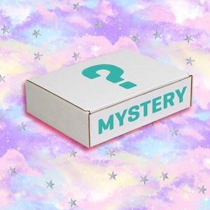 Mystery Box 📦💘